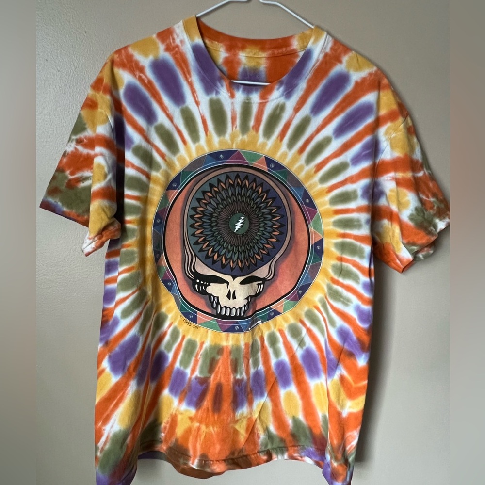Grateful Dead tshirt